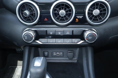 2025 Nissan Sentra SV CVT