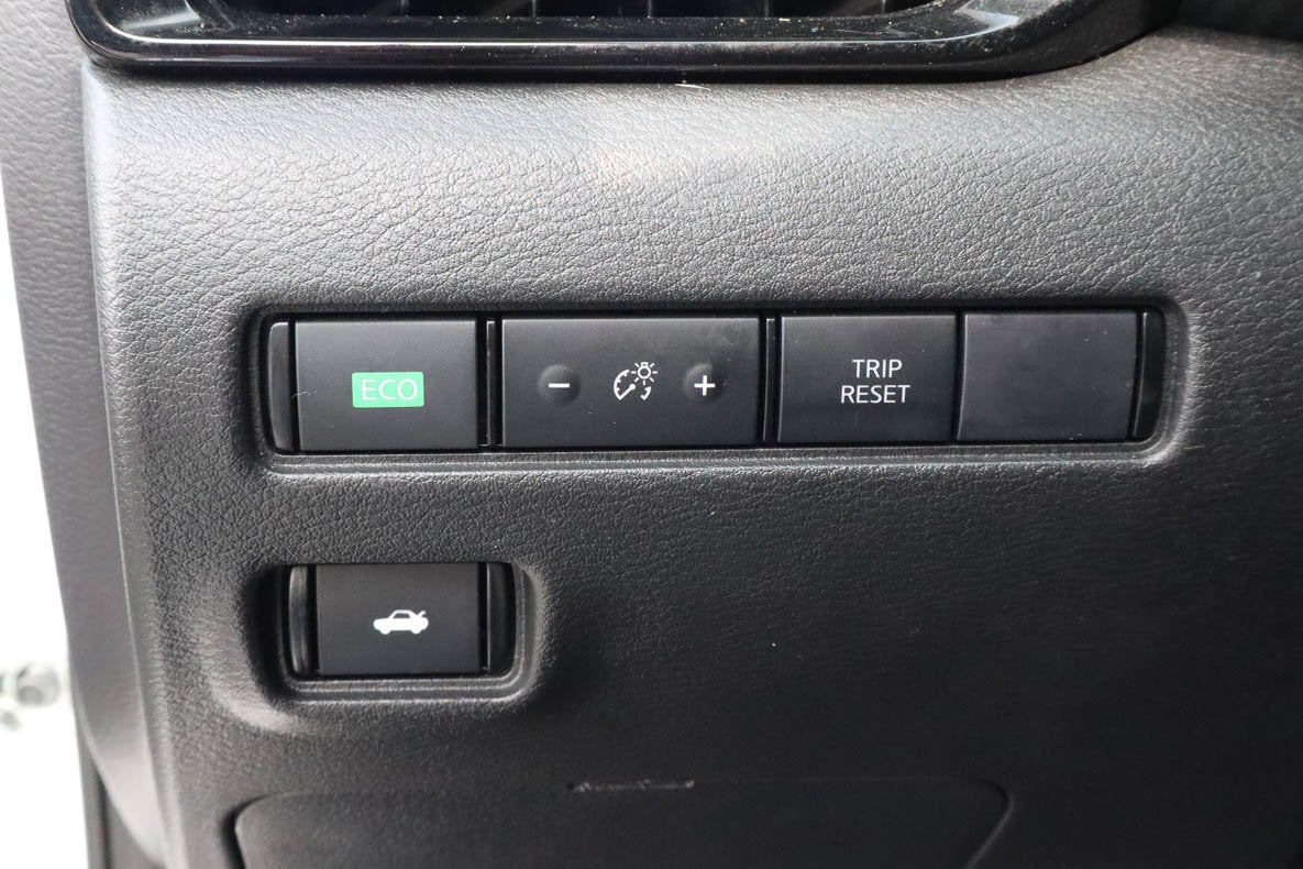 2024 Nissan Sentra SV CVT