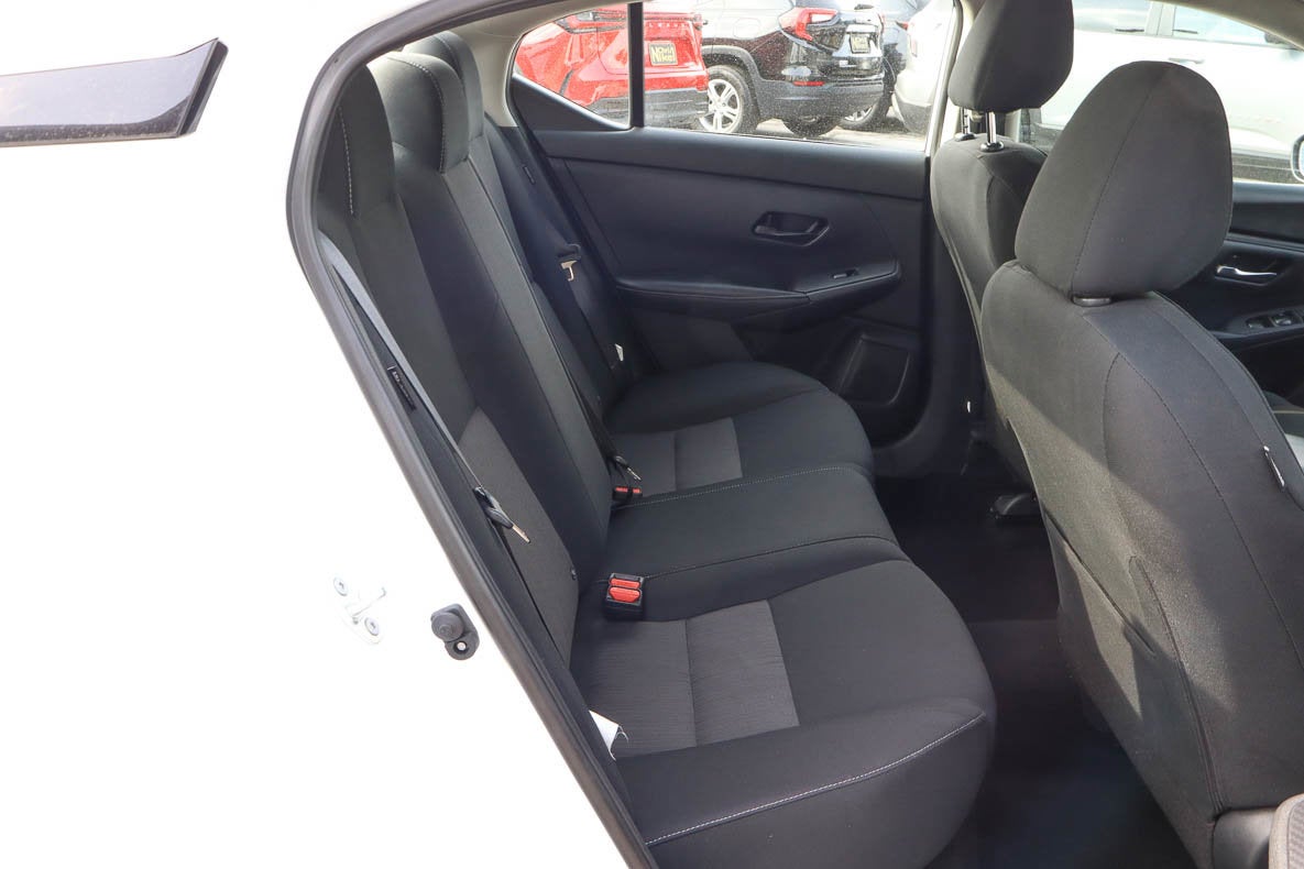 2024 Nissan Sentra SV CVT