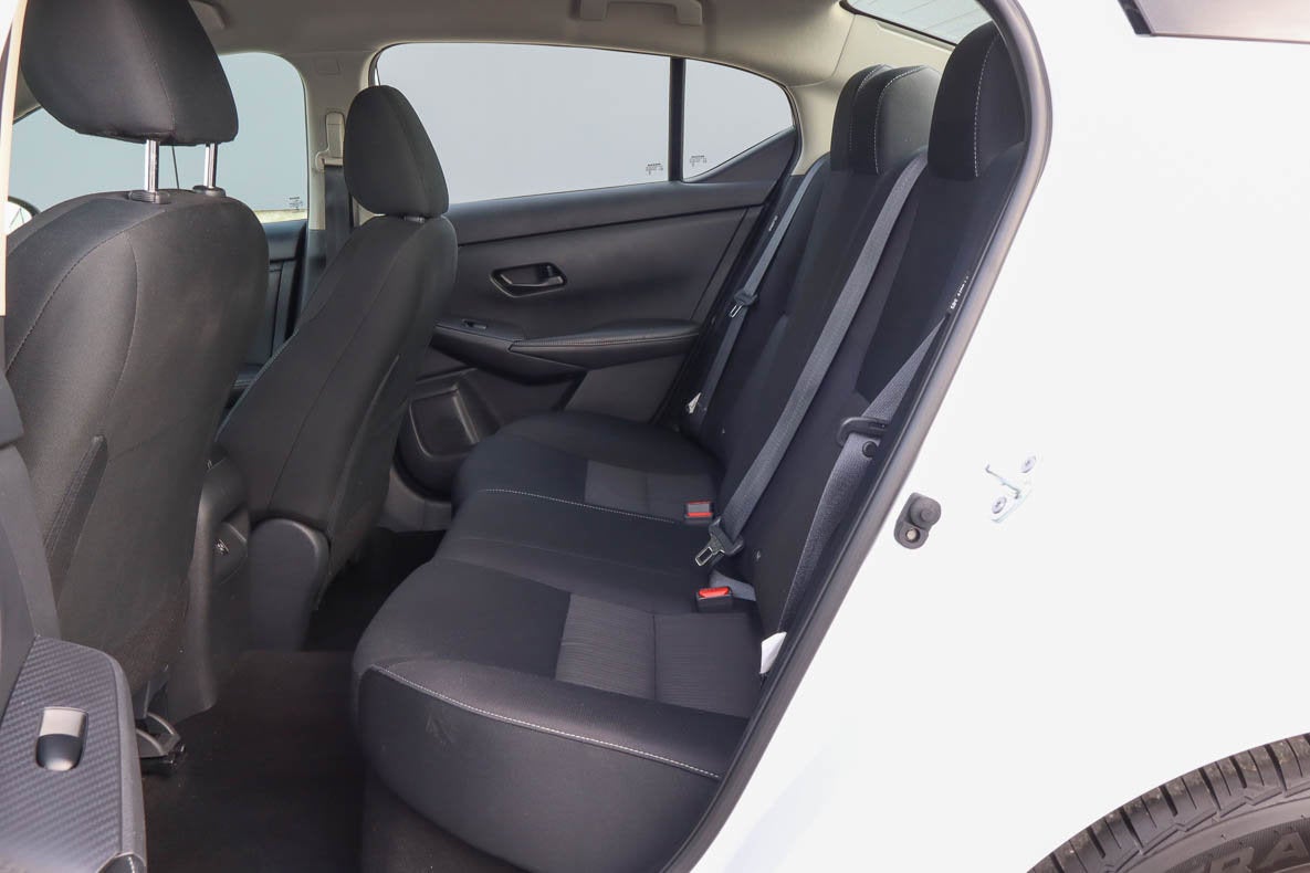 2024 Nissan Sentra SV CVT