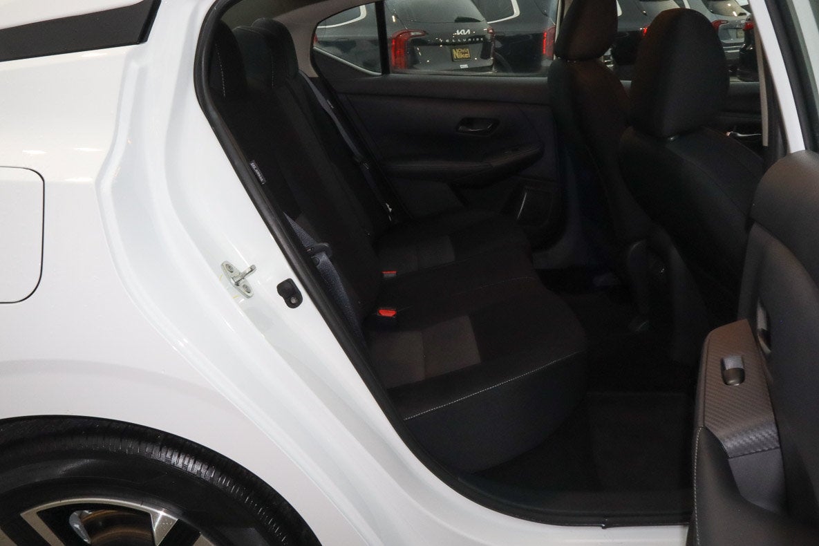 2025 Nissan Sentra SV CVT