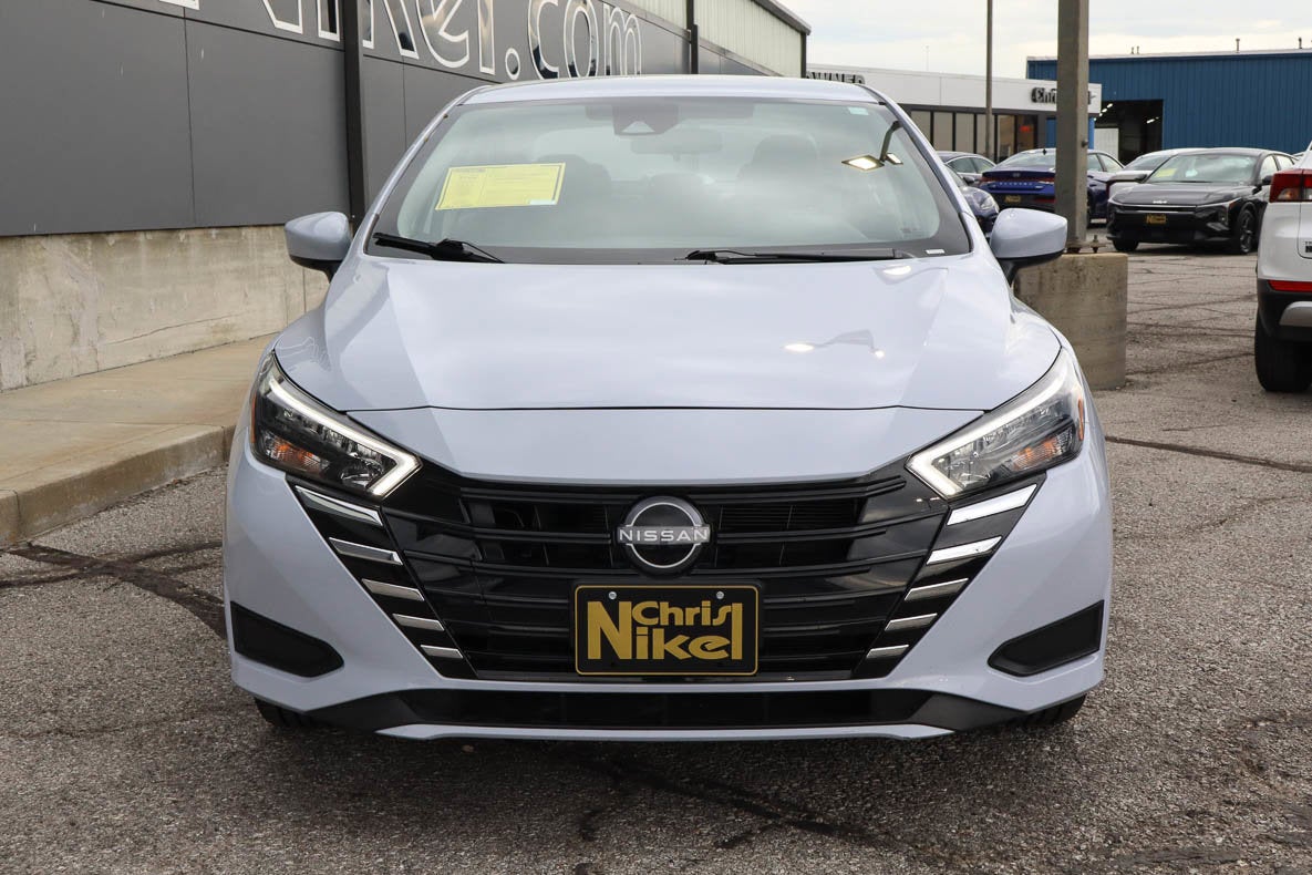 2025 Nissan Versa SV CVT