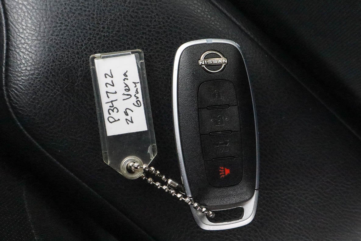 2025 Nissan Versa SV CVT