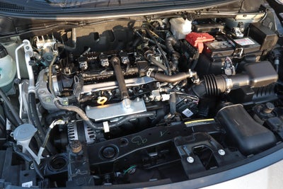 2025 Nissan Versa SV CVT