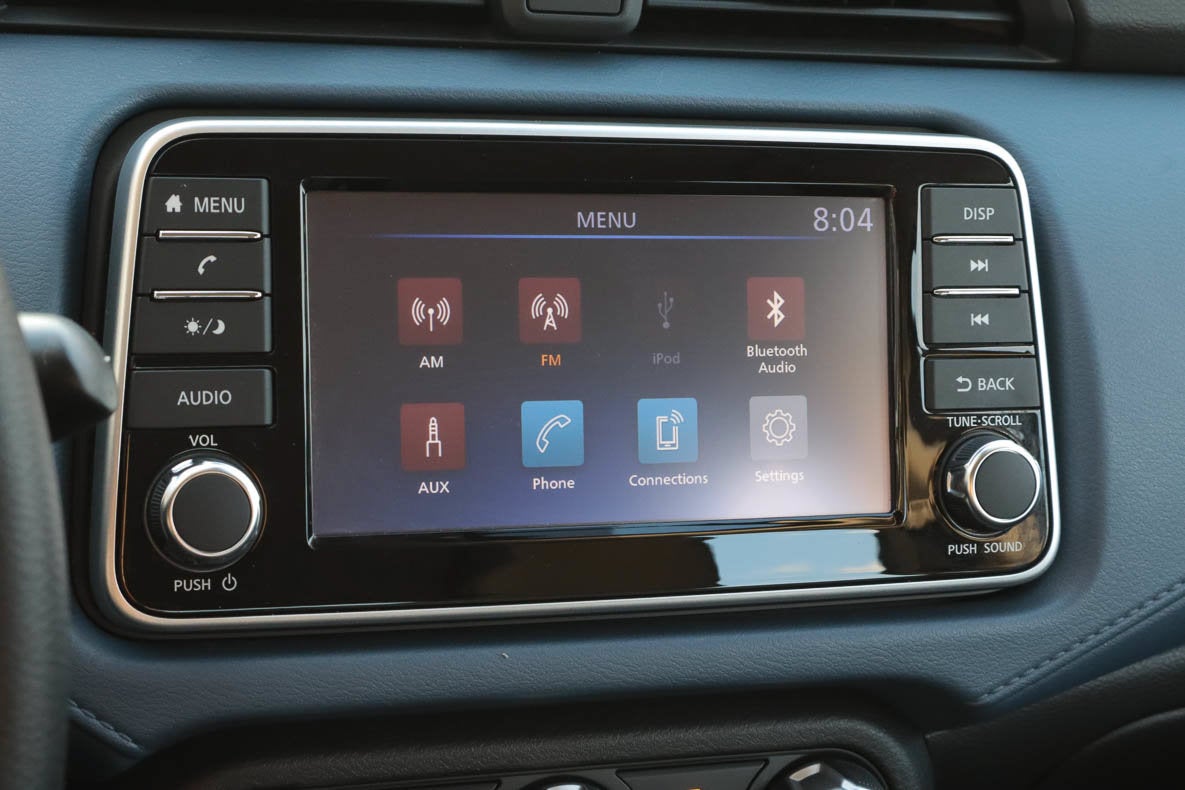 2025 Nissan Versa SV CVT