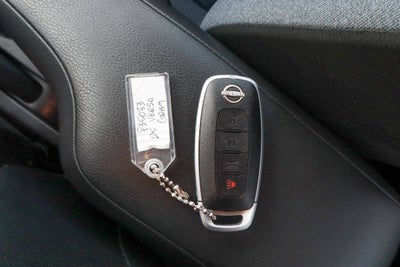 2025 Nissan Versa SV CVT
