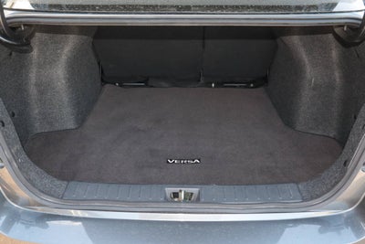 2025 Nissan Versa SV CVT