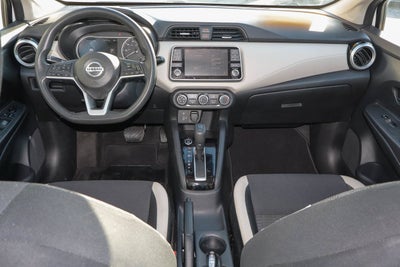2022 Nissan Versa SV CVT