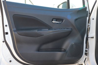 2022 Nissan Versa SV CVT
