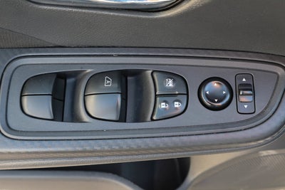 2022 Nissan Versa SV CVT