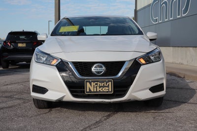 2022 Nissan Versa SV CVT