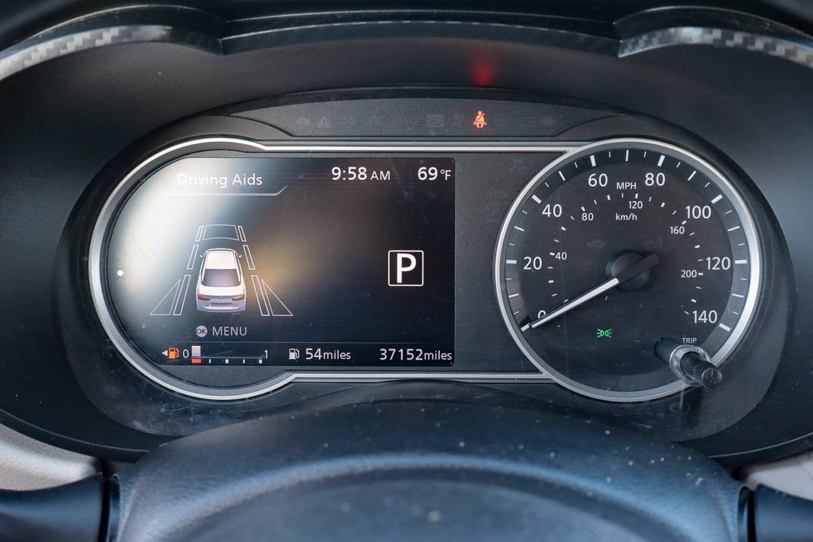 2022 Nissan Versa SV CVT