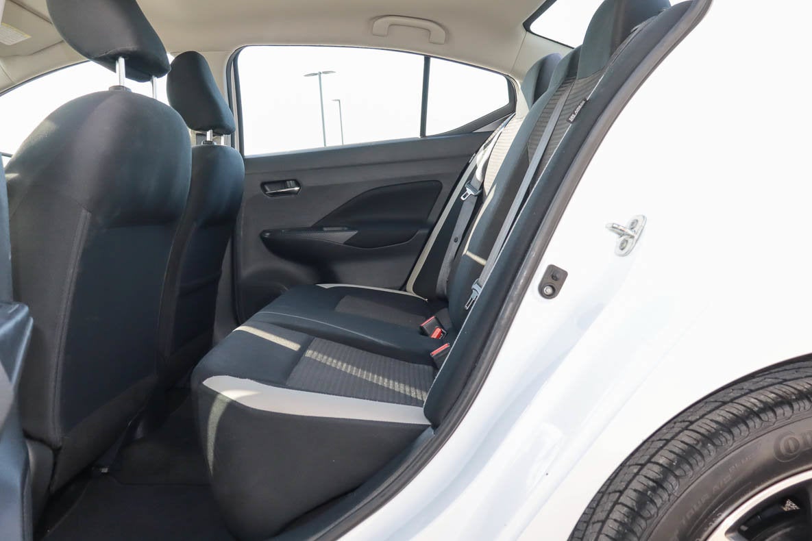 2022 Nissan Versa SV CVT