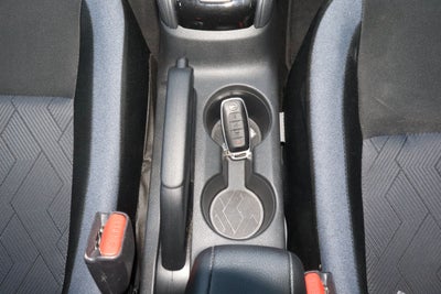 2025 Nissan Versa SV CVT