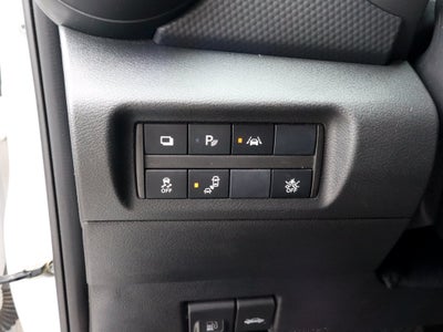 2022 Nissan Kicks S FWD