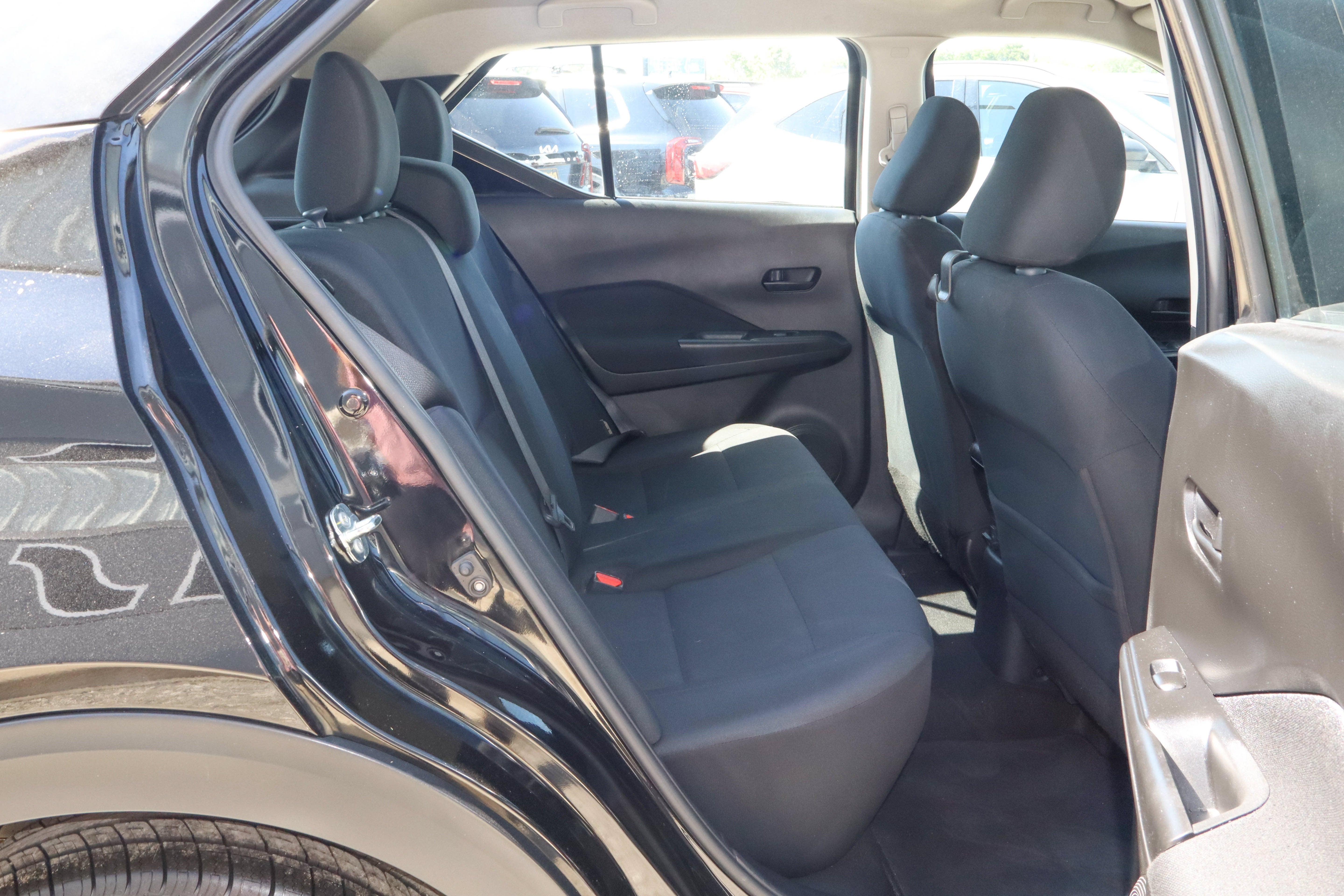2023 Nissan Kicks S FWD