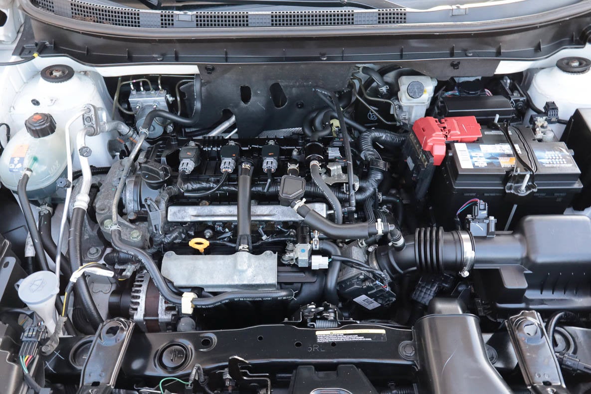 2024 Nissan Kicks SR FWD