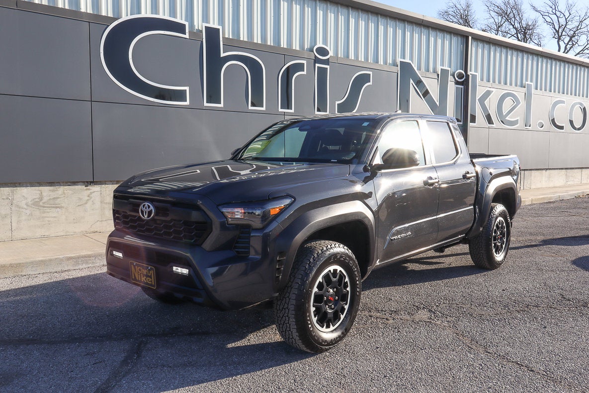 2025 Toyota Tacoma 4WD TRD Off Road Double Cab 5' Bed AT