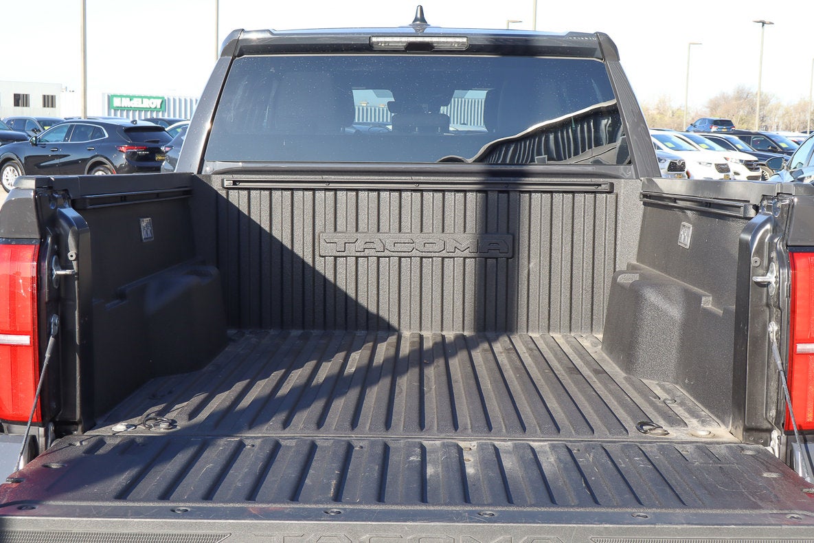 2025 Toyota Tacoma 4WD TRD Off Road Double Cab 5' Bed AT