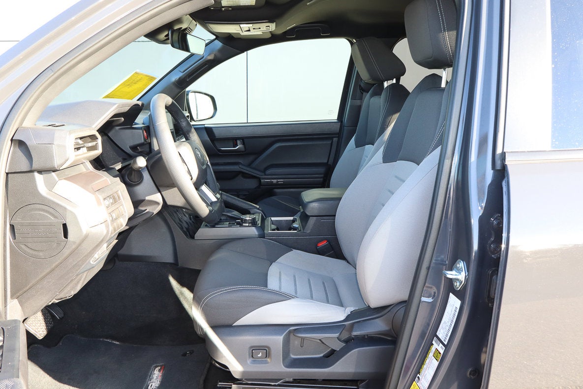 2025 Toyota Tacoma 4WD TRD Off Road Double Cab 5' Bed AT