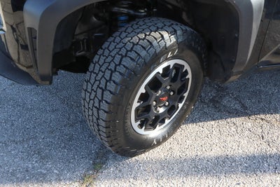 2025 Toyota Tacoma 4WD TRD Off Road Double Cab 5' Bed AT