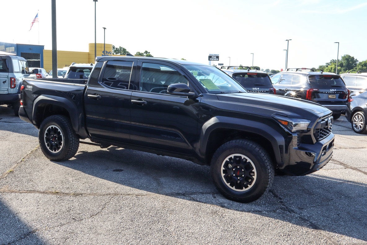 2025 Toyota Tacoma 4WD TRD Off Road Double Cab 5' Bed AT