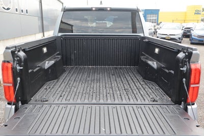 2025 Toyota Tacoma 4WD TRD Off Road Double Cab 5' Bed AT