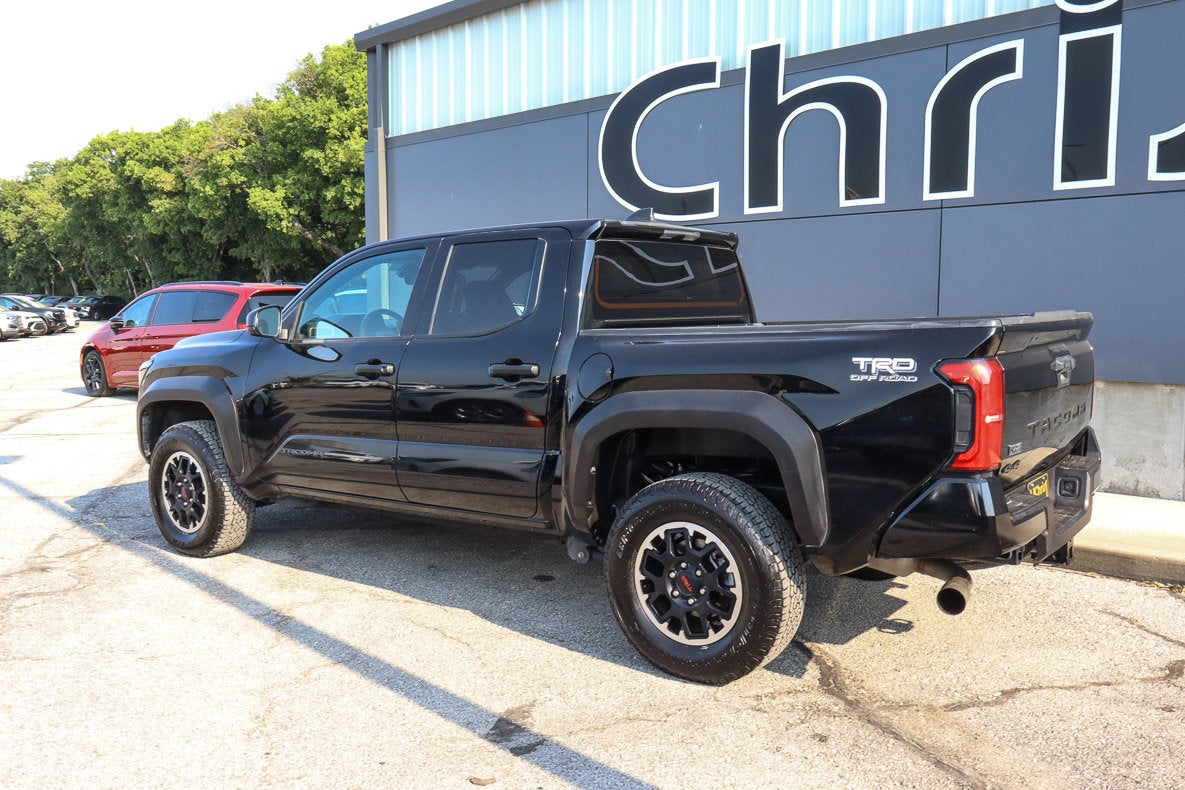 2025 Toyota Tacoma 4WD TRD Off Road Double Cab 5' Bed MT