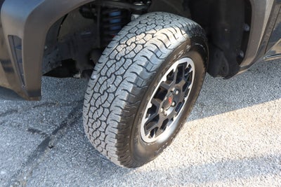 2025 Toyota Tacoma 4WD TRD Off Road Double Cab 5' Bed MT