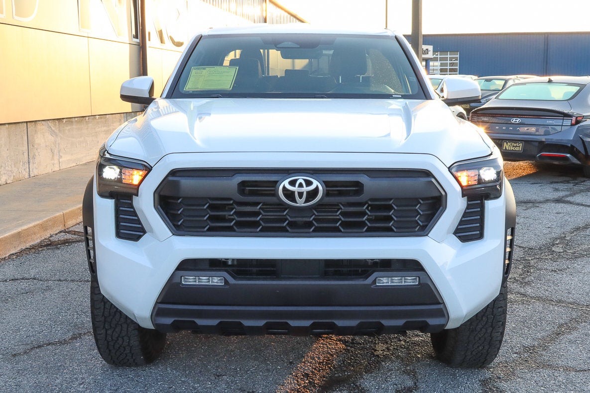 2025 Toyota Tacoma 4WD TRD Off Road