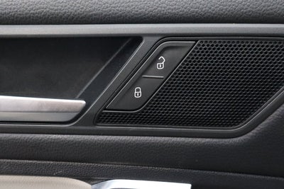 2021 Volkswagen Tiguan SE R-Line Black