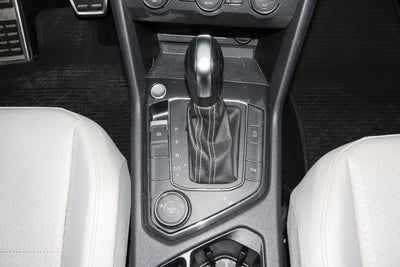 2021 Volkswagen Tiguan SE R-Line Black