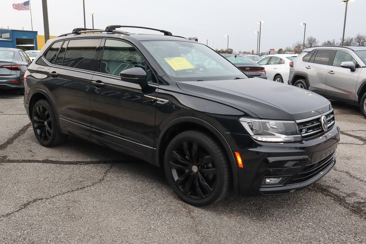 2021 Volkswagen Tiguan SE R-Line Black