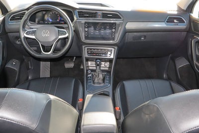 2024 Volkswagen Tiguan 2.0T SE FWD