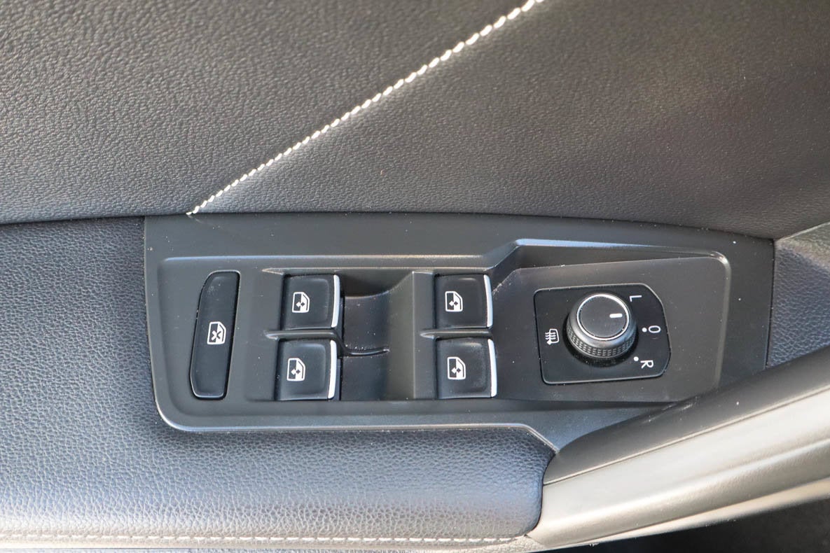 2024 Volkswagen Tiguan 2.0T SE FWD