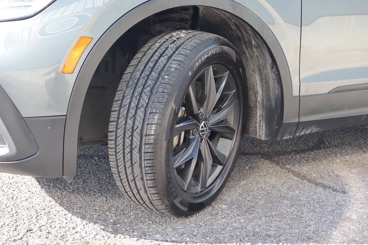 2024 Volkswagen Tiguan 2.0T SE FWD