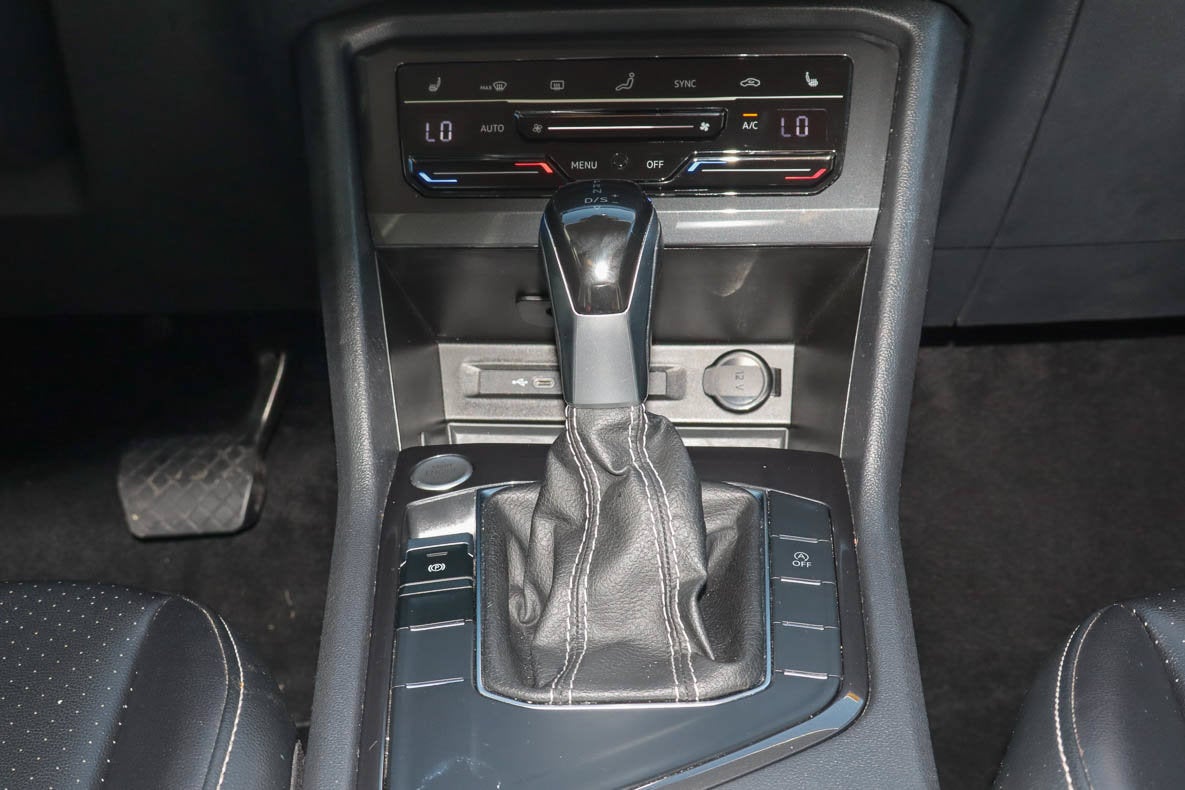 2024 Volkswagen Tiguan 2.0T SE FWD