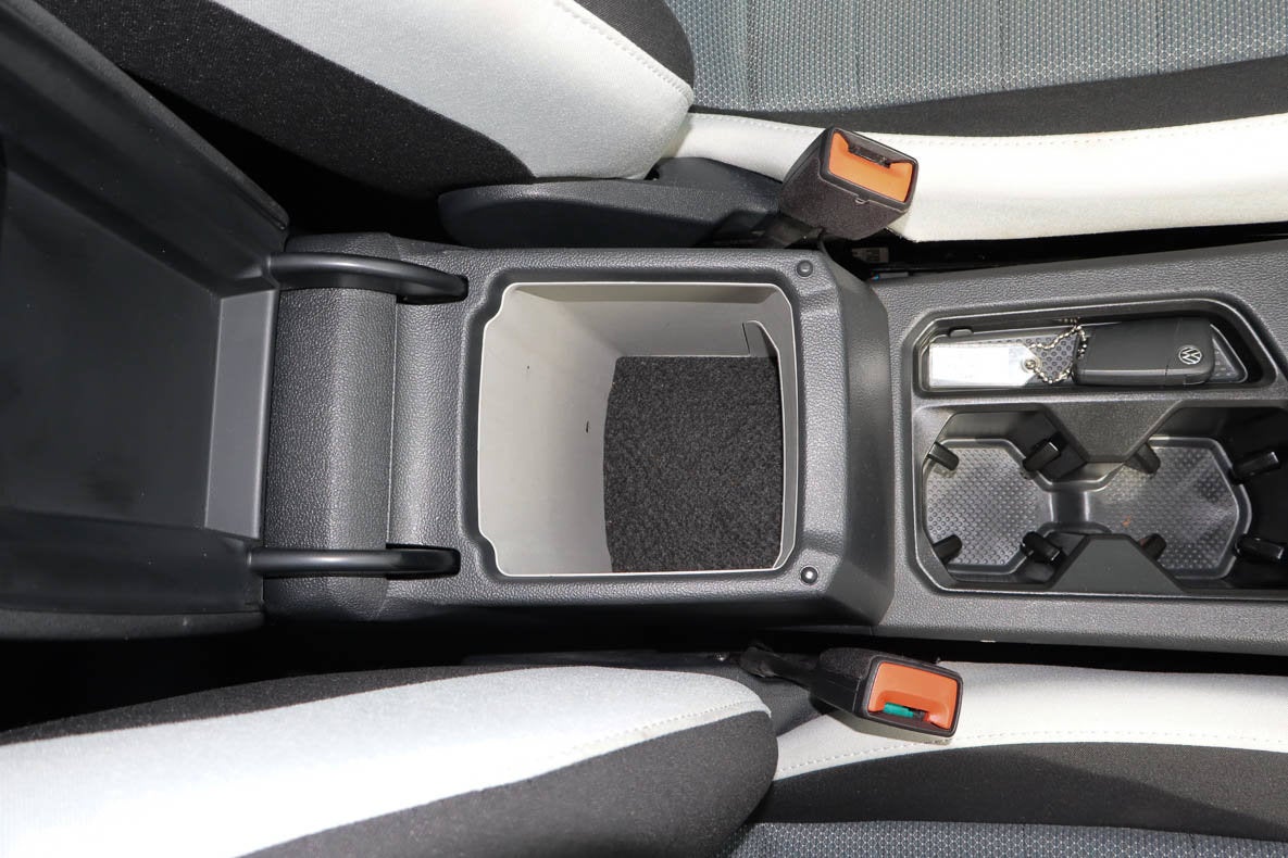 2025 Volkswagen Taos S FWD