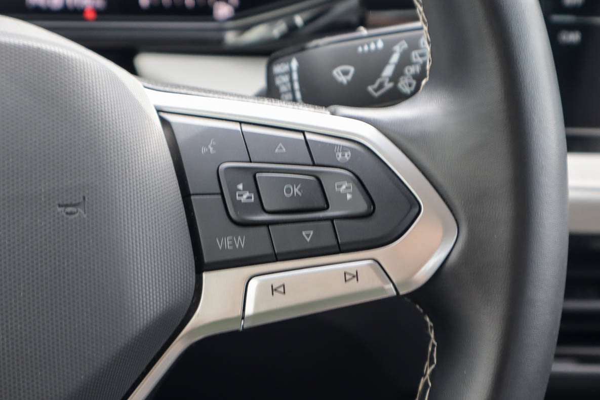 2025 Volkswagen Taos S FWD