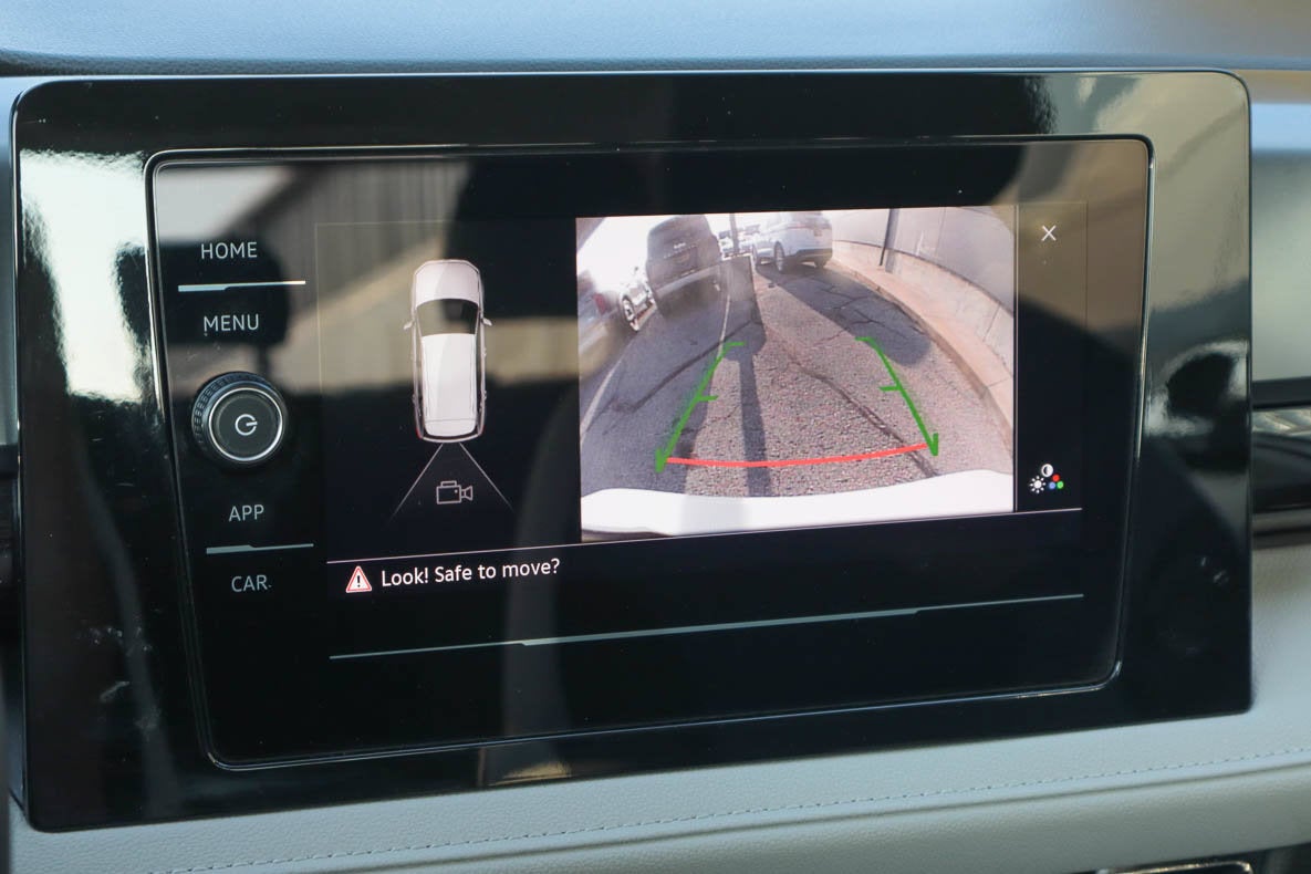 2025 Volkswagen Taos S FWD