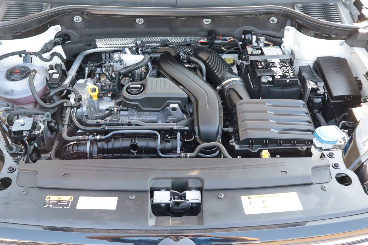 2025 Volkswagen Taos S FWD