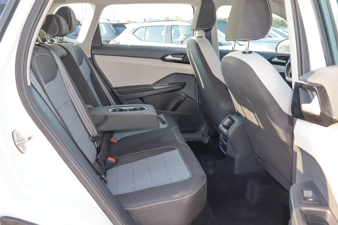 2025 Volkswagen Taos S FWD