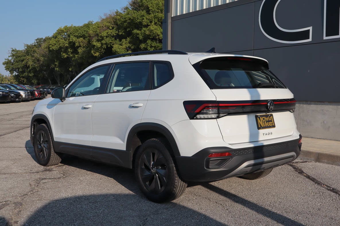 2025 Volkswagen Taos S FWD
