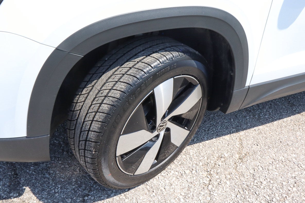 2025 Volkswagen Taos S 4MOTION