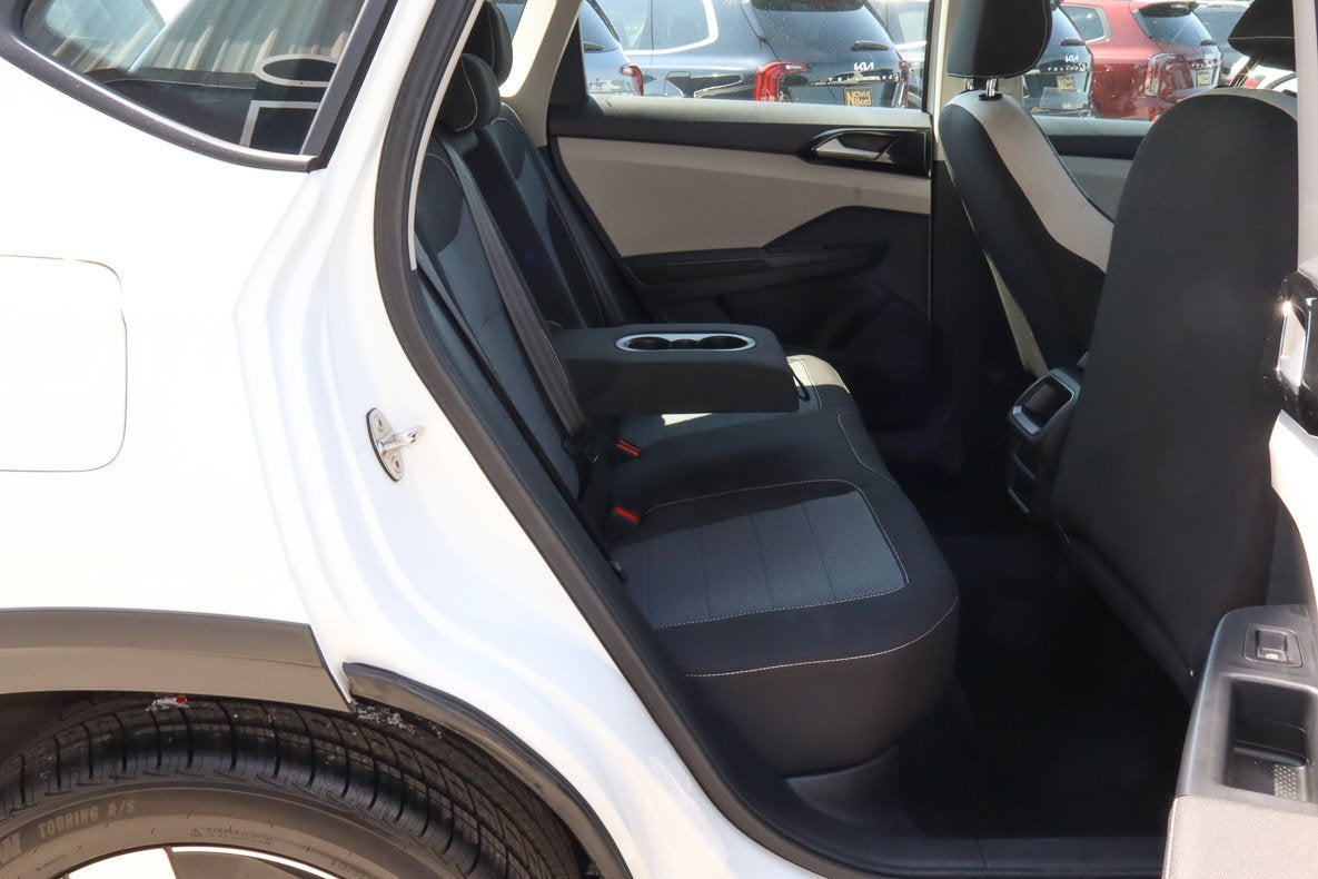 2025 Volkswagen Taos S 4MOTION