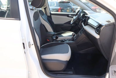 2025 Volkswagen Taos S 4MOTION