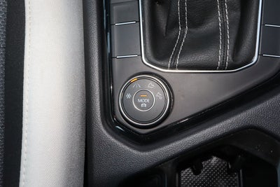 2025 Volkswagen Taos S 4MOTION
