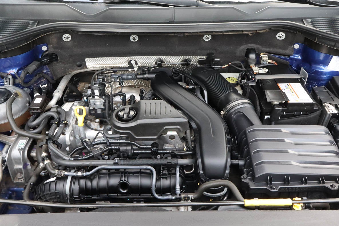 2023 Volkswagen Taos SE FWD