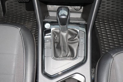 2023 Volkswagen Taos SE FWD