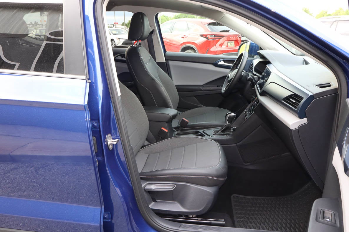 2023 Volkswagen Taos SE FWD